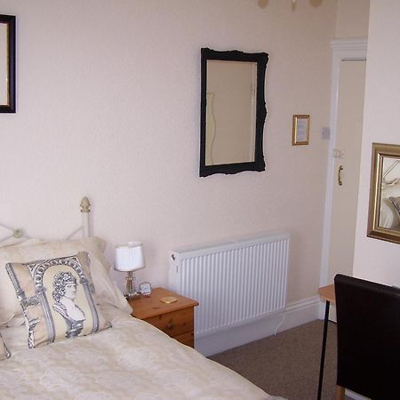 The Carmen Guesthouse (Adults Only) Llandudno Exterior photo