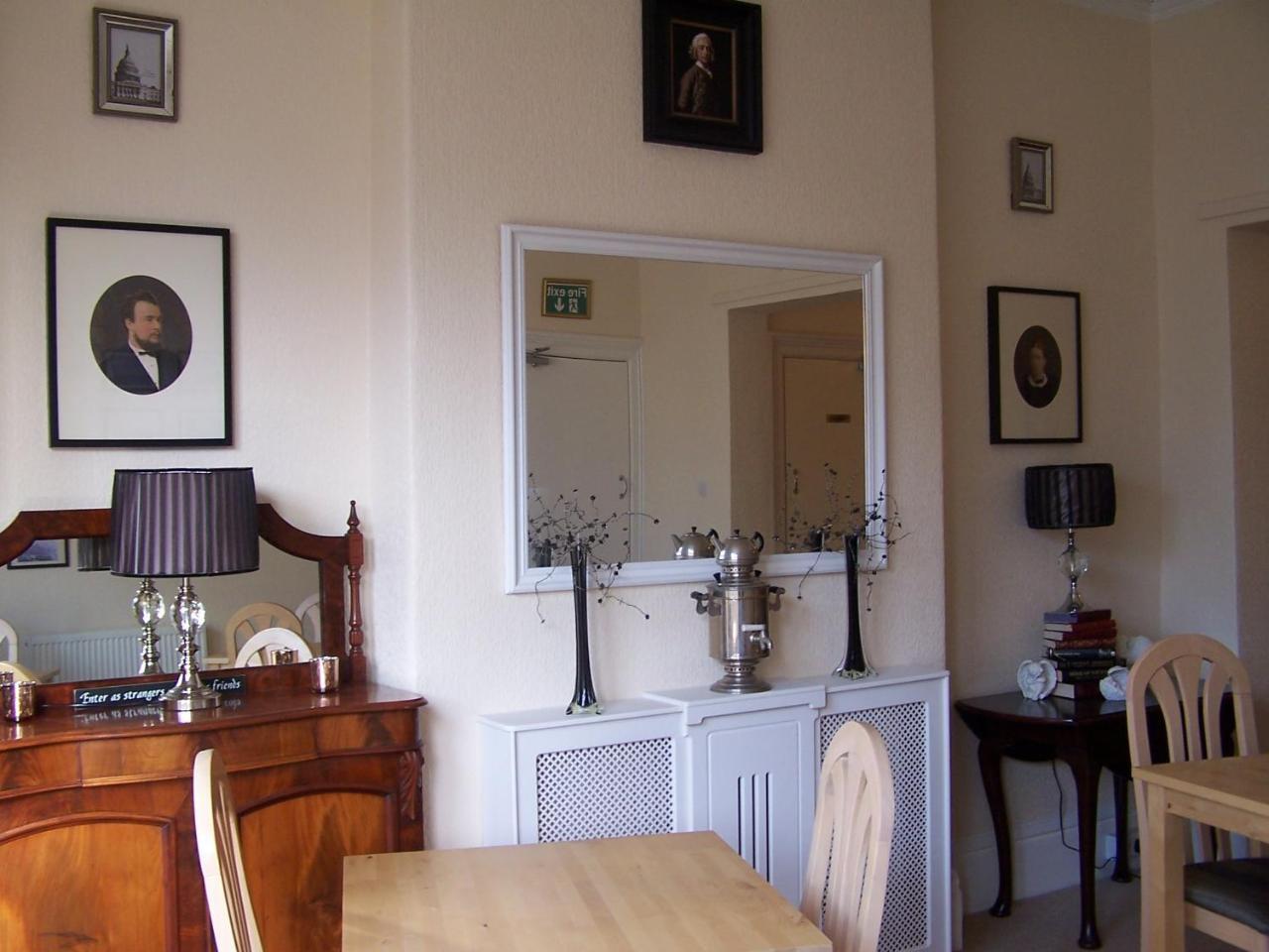 The Carmen Guesthouse (Adults Only) Llandudno Exterior photo