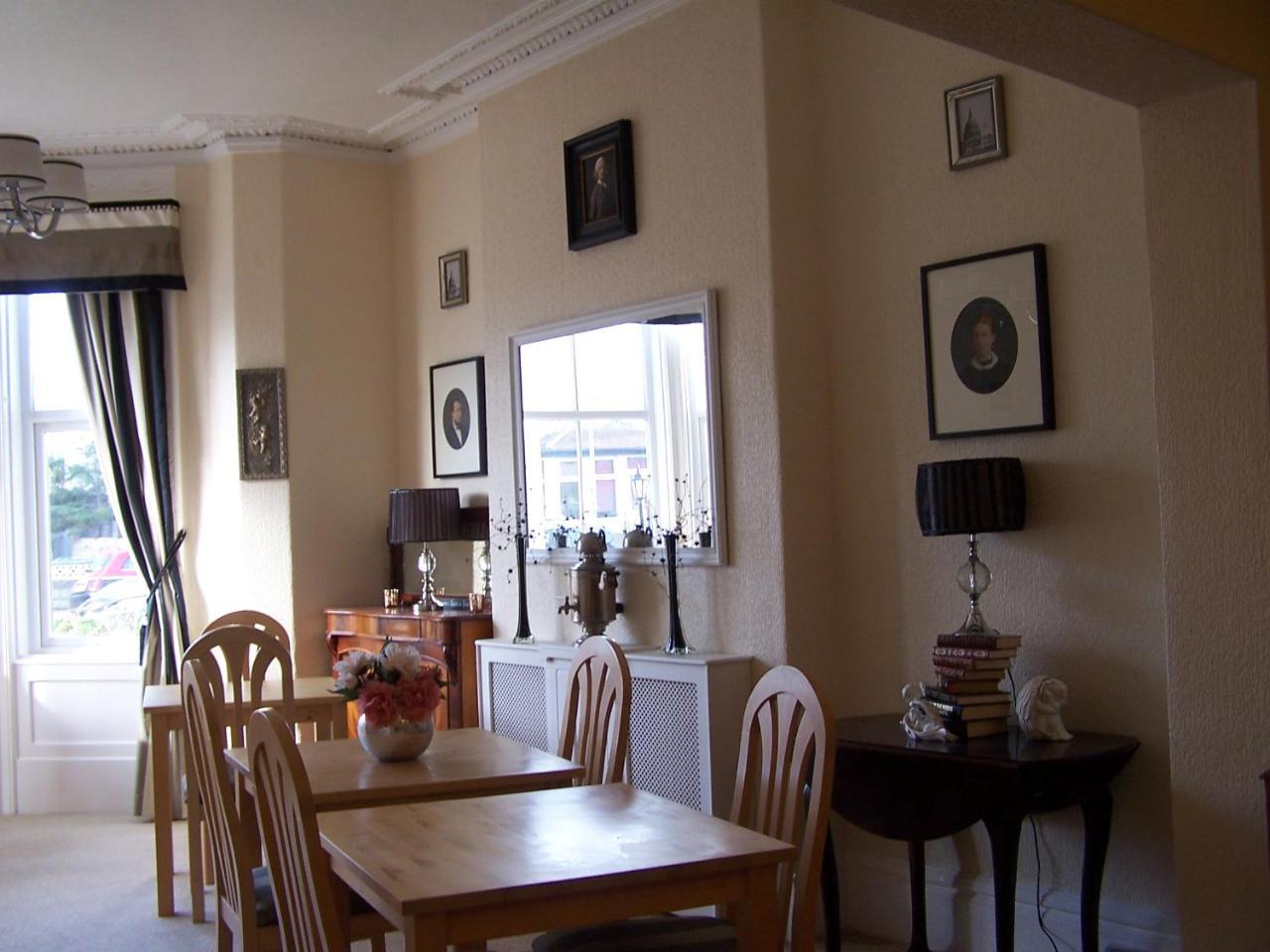 The Carmen Guesthouse (Adults Only) Llandudno Exterior photo